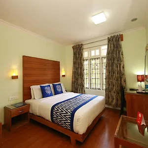 Sn Hotel Munnar